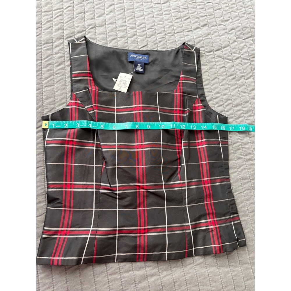 Ann Taylor Petites Silk Plaid Shell Top Red Black Square Neck NWT 4P - Picture 4 of 7